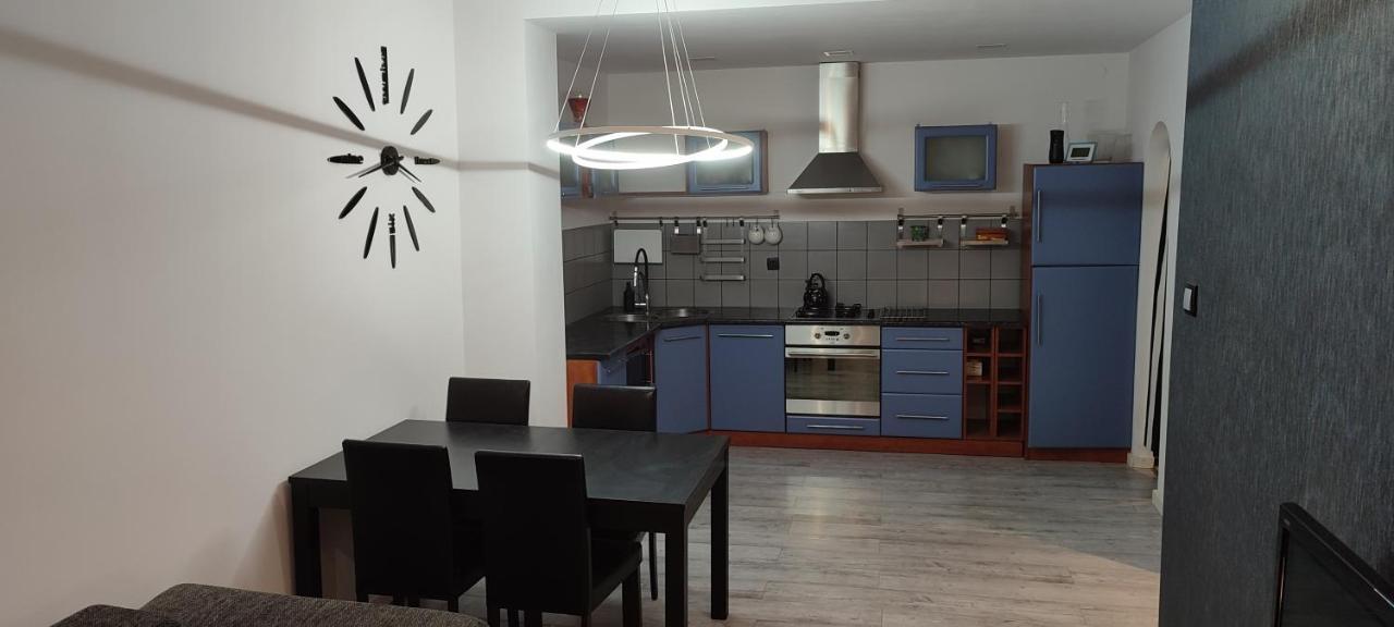 Blisko Apartment
